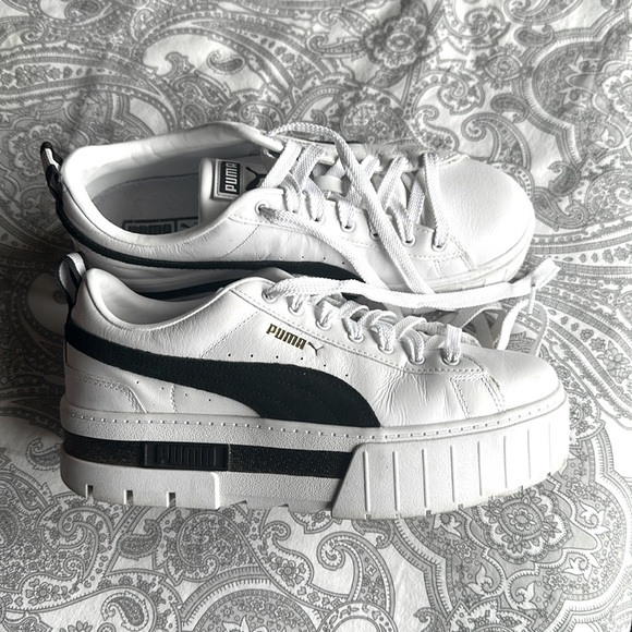 Puma - Picture 3 of 5